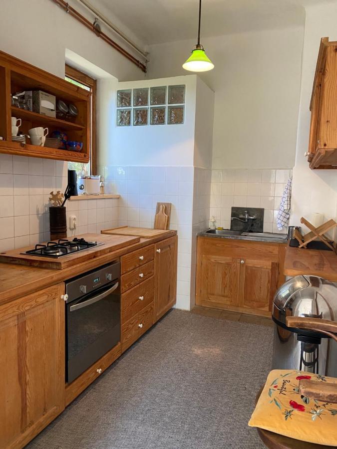 Rustic Cottage & Garden Retreat On Buda Hilltop Budapest Ngoại thất bức ảnh